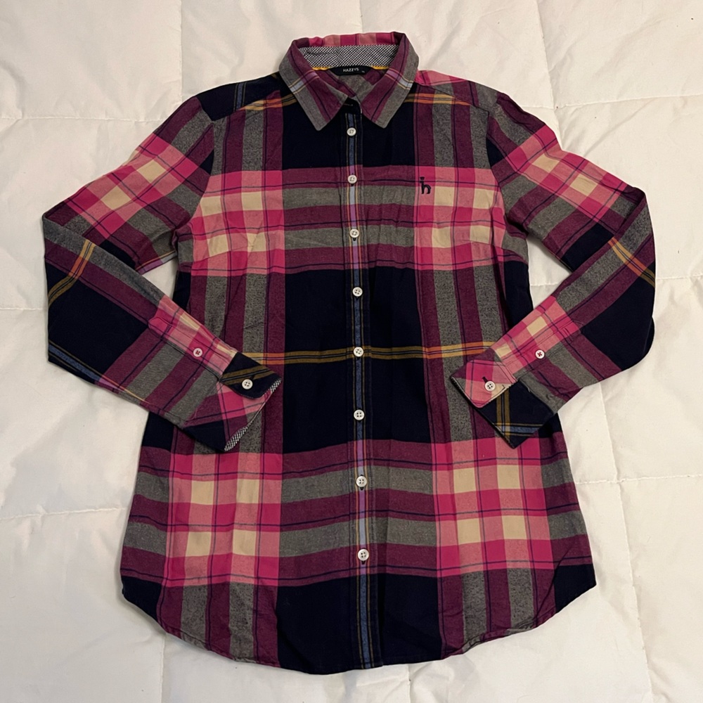 Hazzys XS women’s flannel button down shirt top